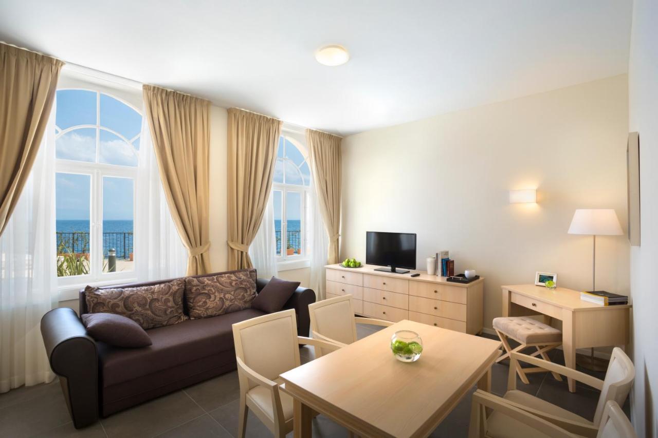 Apartments Belvedere - Liburnia Lovran Exterior foto
