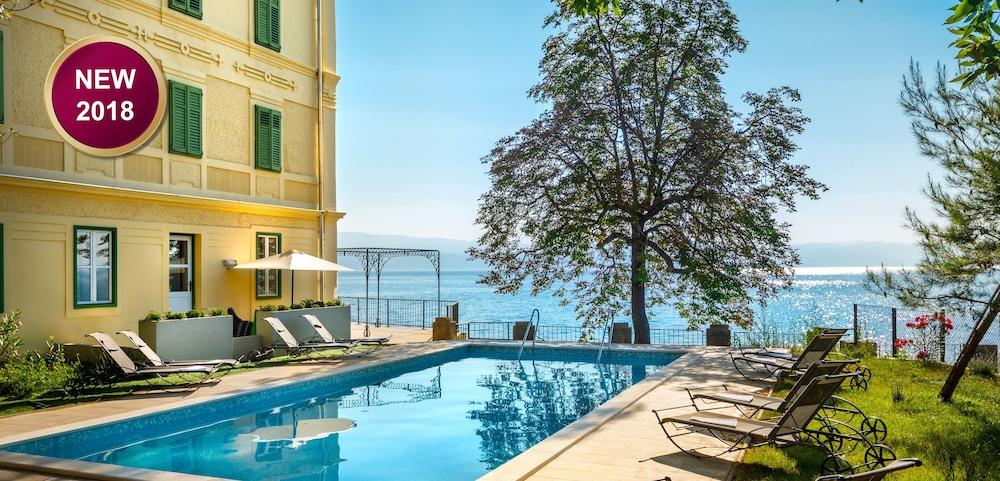 Apartments Belvedere - Liburnia Lovran Exterior foto